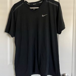 Large- Nike Running Mens Dri-Fit Black V Neck with Pocket